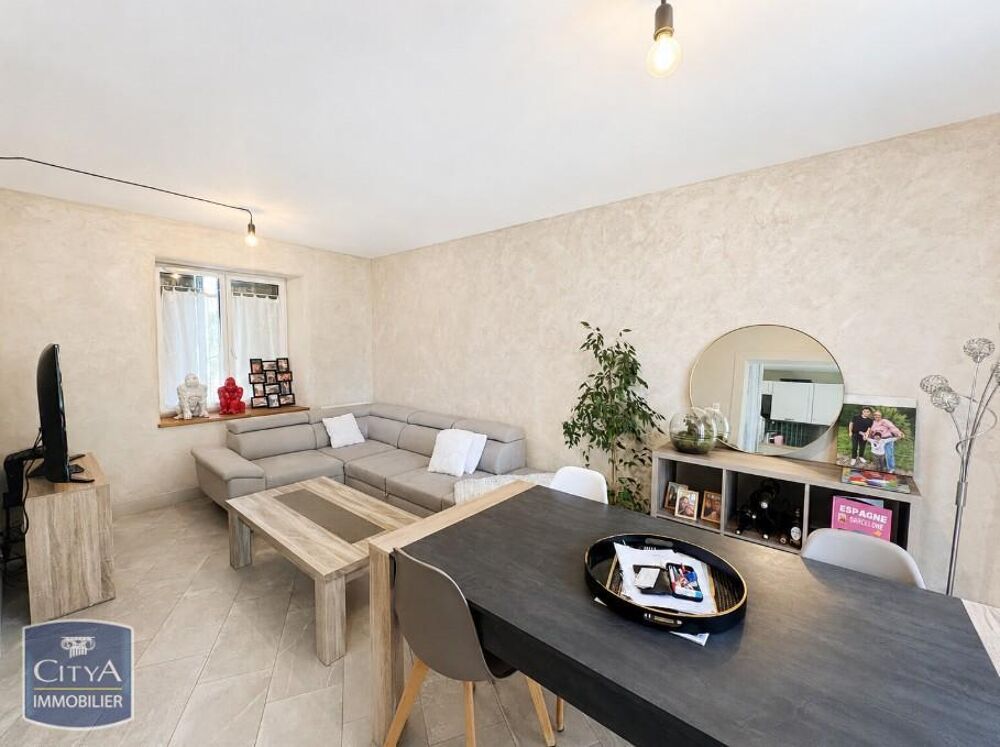 location Maison - 3 pièce(s) - 62 m² Chinon (37500)