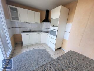 Appartement à louer 3 pièces 66 m²