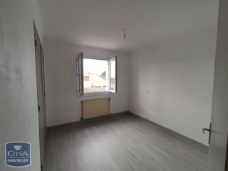  Appartement à louer 3 pièces 73 m²