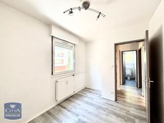  Appartement à louer 3 pièces 69 m²