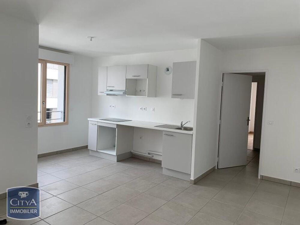 location Appartement - 3 pièce(s) - 65 m² Lyon 8