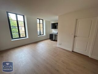  Appartement à louer 1 pièce 30 m²