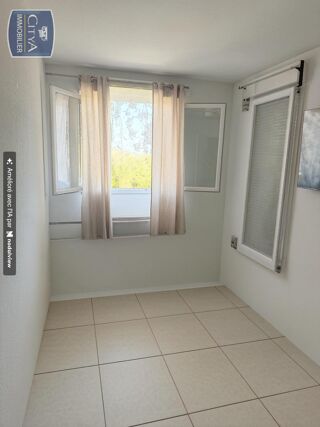  Appartement à louer 3 pièces 75 m²