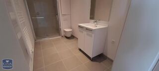  Appartement à louer 2 pièces 52 m²