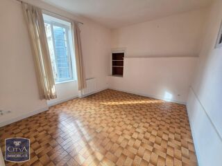  Maison à louer 5 pièces 130 m²