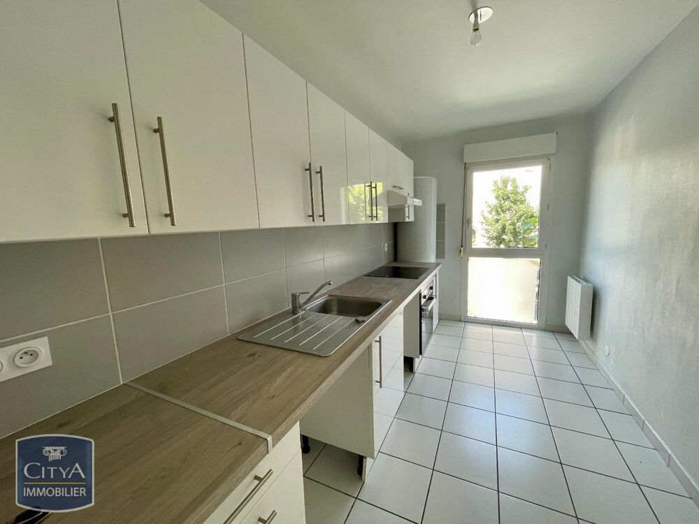 location Appartement - 3 pièce(s) - 76 m² Fontaine-lès-Dijon (21121)