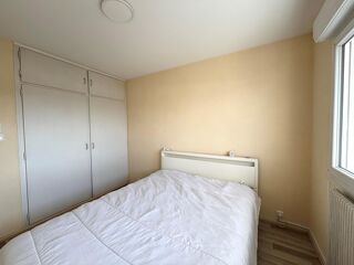  Appartement à louer 3 pièces 69 m²