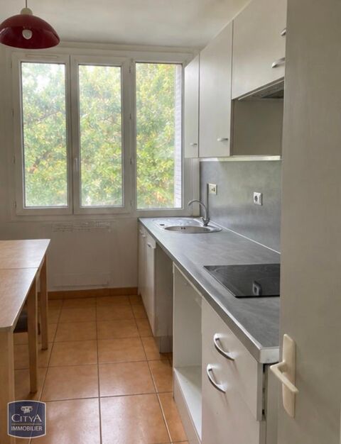   Location Appartement Appartement - 1 pièce(s) - 27 m²