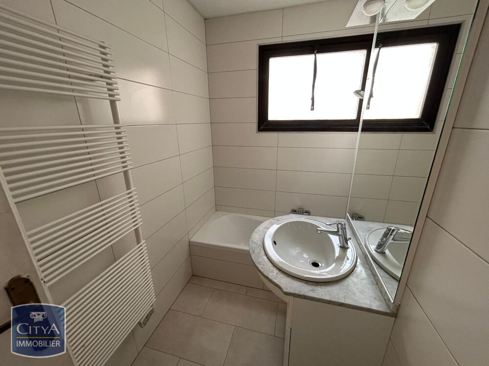 location Appartement - 2 pièce(s) - 46 m² Juan Les Pins (06160)