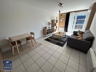  Appartement à louer 2 pièces 43 m²