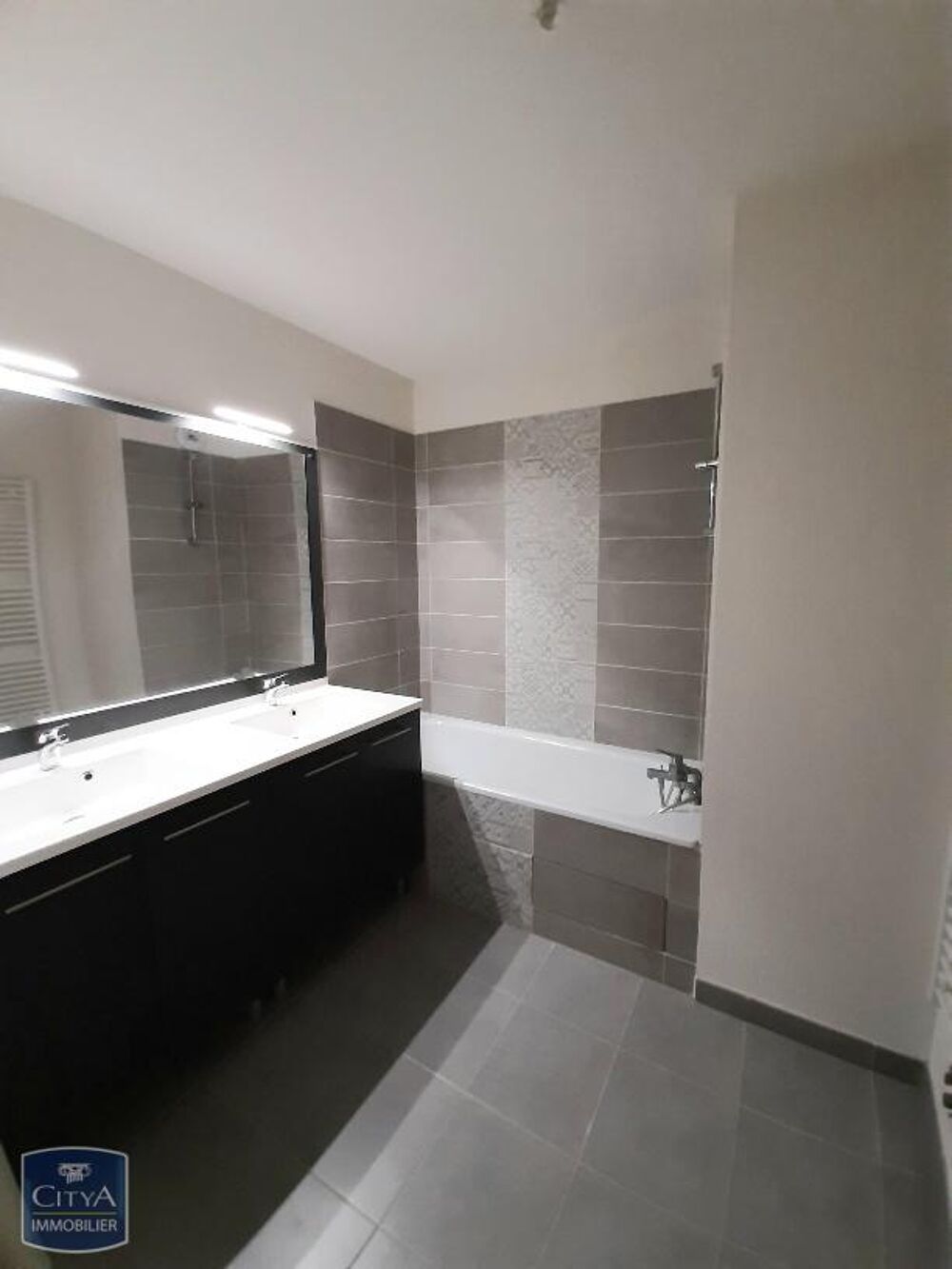 location Appartement - 3 pièce(s) - 60 m² Tournefeuille (31170)