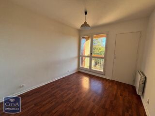  Appartement à louer 2 pièces 39 m²