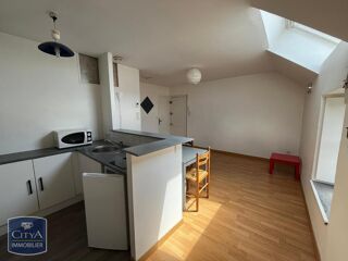  Appartement à louer 2 pièces 32 m²