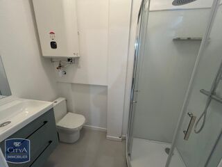  Appartement à louer 2 pièces 31 m²