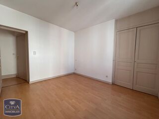  Appartement à louer 3 pièces 52 m²