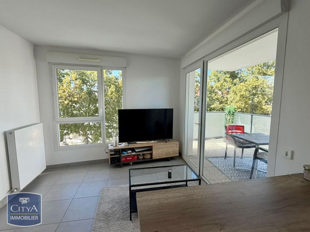 location Appartement - 2 pièce(s) - 46 m² Lyon 8