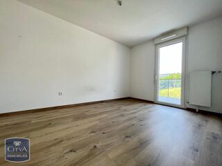  Appartement à louer 2 pièces 48 m²