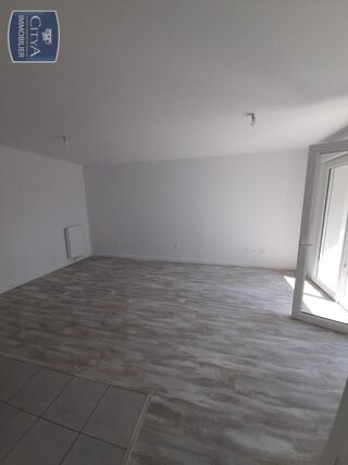  Appartement à louer 2 pièces 47 m²