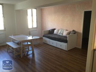  Appartement à louer 3 pièces 57 m²