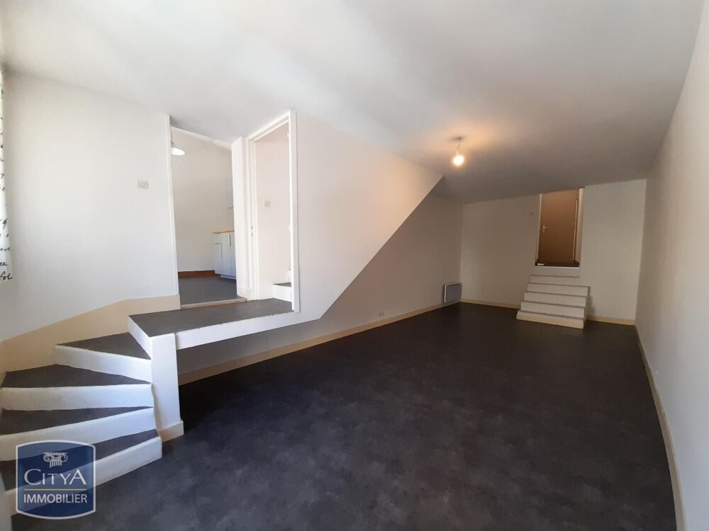 À LOUER : Appartement T3 en duplex situé à Chinon, dans ....