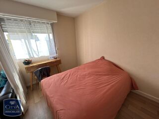  Appartement à louer 1 pièce 33 m²