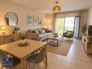  Appartement à louer 3 pièces 66 m²