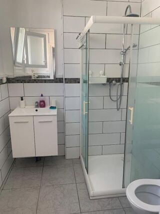  Appartement à louer 3 pièces 58 m²