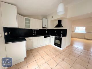  Appartement à louer 3 pièces 101 m²
