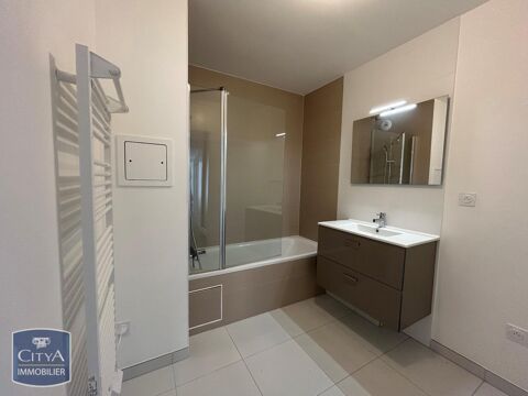  Appartement � louer 4 pi�ces 75 m�