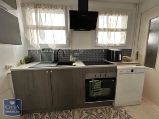  Appartement à louer 4 pièces 66 m²