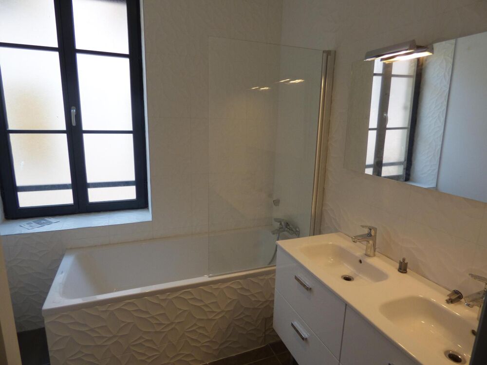 location Appartement - 3 pièce(s) - 62 m² Mâcon (71000)