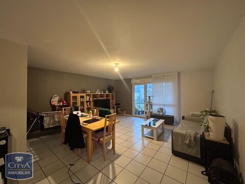   Location Appartement Appartement - 3 pi�ce(s) - 75 m�