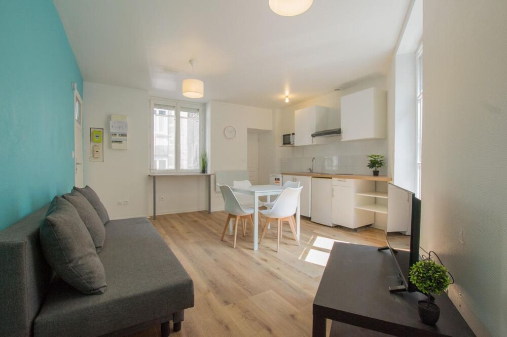 Studio Meublé - Rue Général Leclerc - Meublé et tout équ....