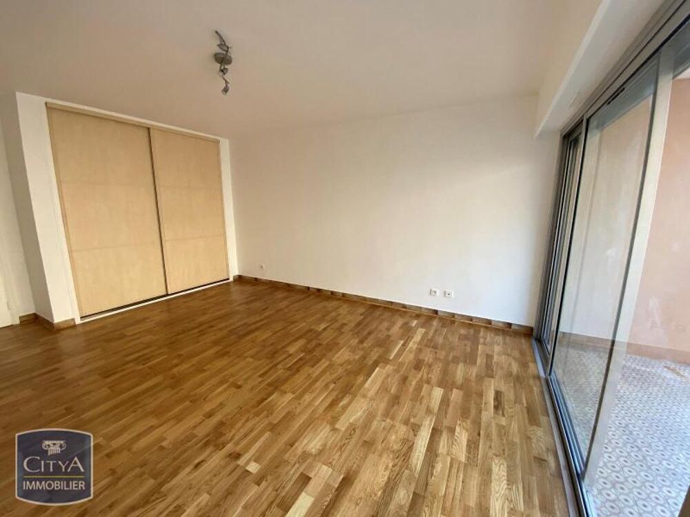 location Appartement - 1 pièce(s) - 32 m² Antibes (06600)