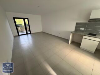  Appartement à louer 3 pièces 66 m²