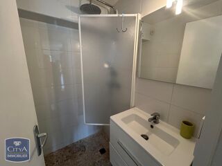  Appartement à louer 1 pièce 25 m²