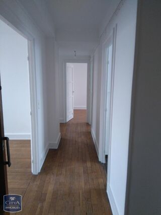  Appartement à louer 3 pièces 71 m²