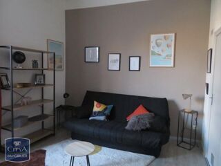  Appartement à louer 2 pièces 32 m²