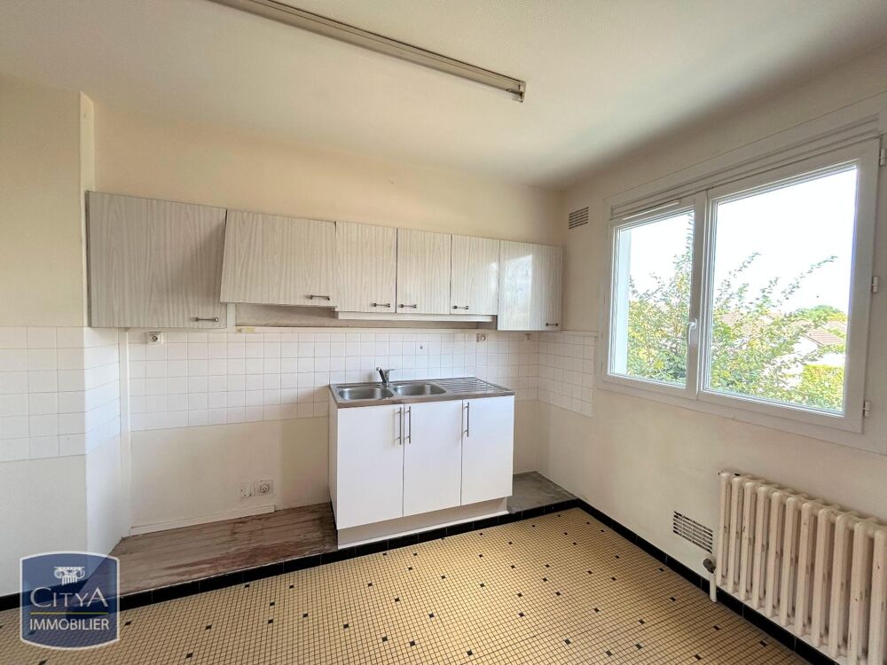 location Maison - 4 pièce(s) - 86 m² Le Mans (72100)