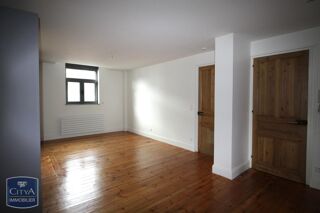  Appartement à louer 3 pièces 68 m²