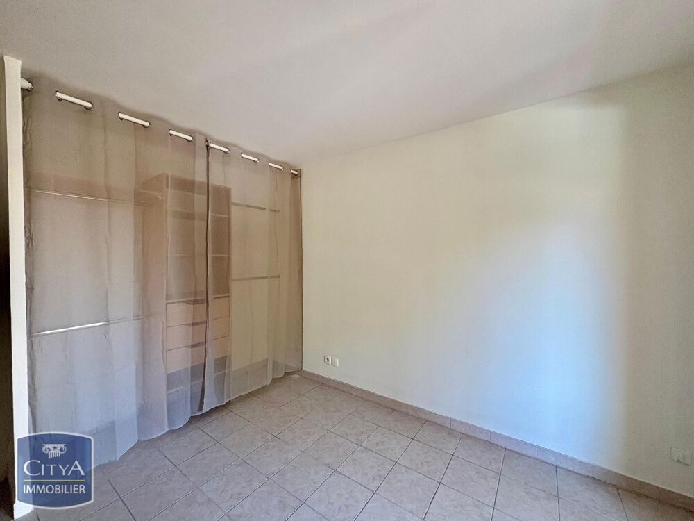 location Appartement - 3 pièce(s) - 68 m² Venelles (13770)