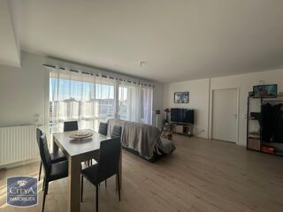  Appartement à louer 3 pièces 66 m²