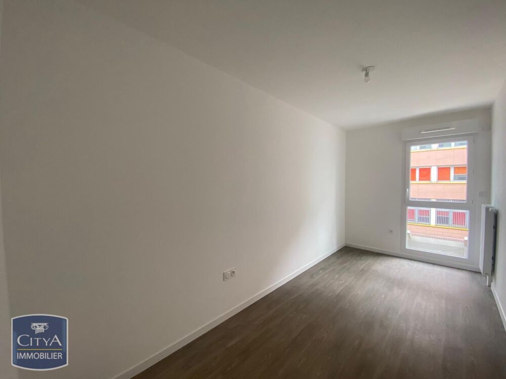 EXCLUSIVITÉ - APPARTEMENT 4 PIÈCES AVEC TERRASSE En loca....