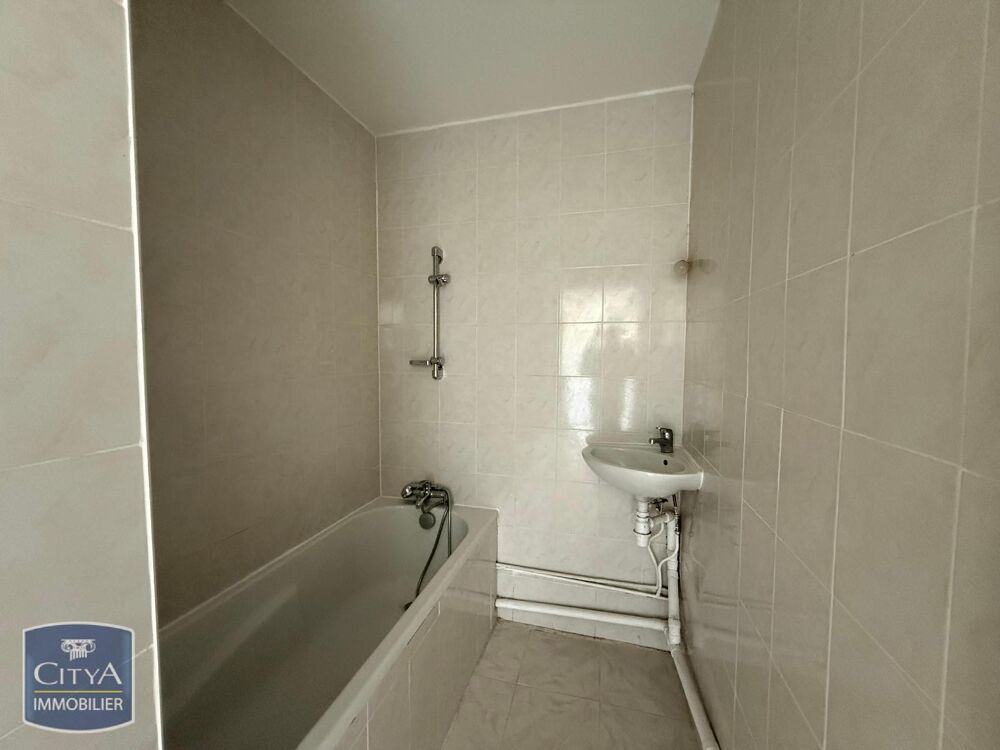 location Appartement - 2 pièce(s) - 51 m² Bourges (18000)