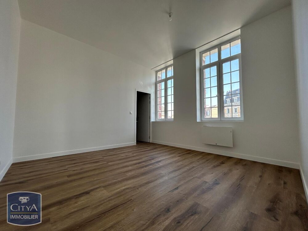 location Appartement - 2 pièce(s) - 66 m² Cambrai (59400)