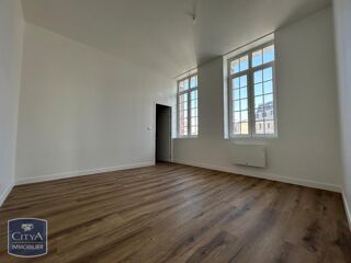  Appartement à louer 2 pièces 66 m²