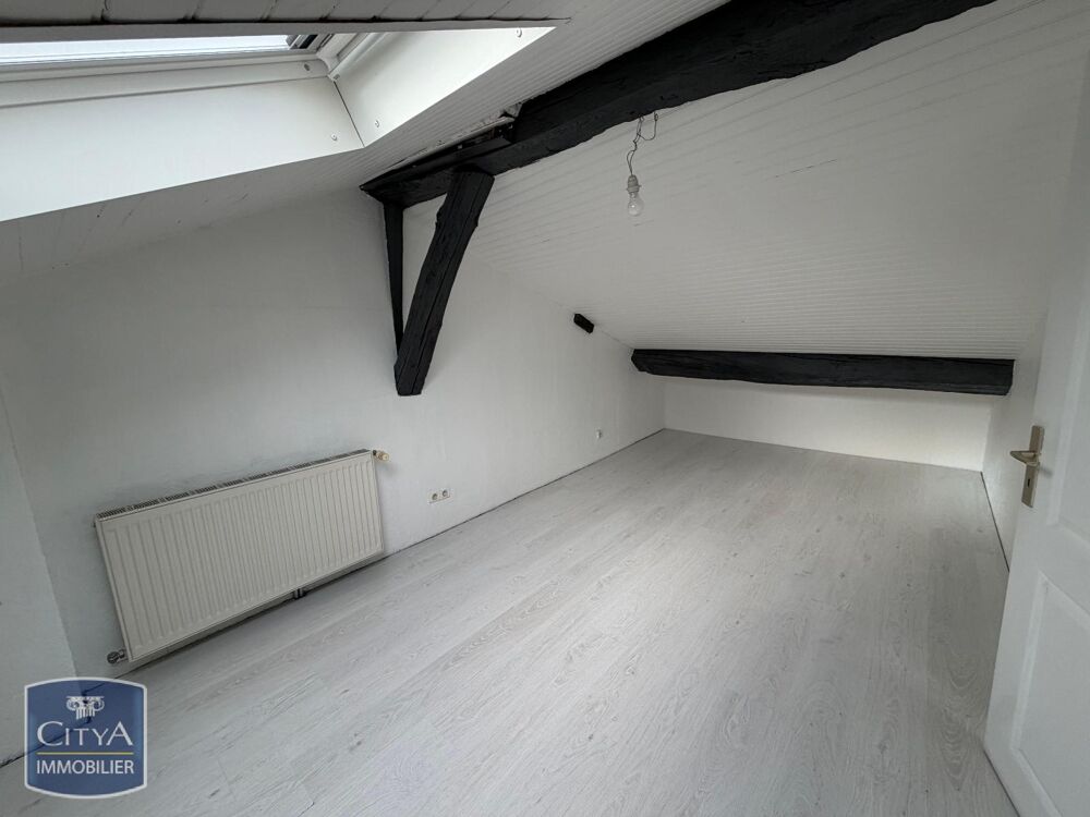 location Appartement - 2 pièce(s) - 63 m² Bourg-en-Bresse (01000)
