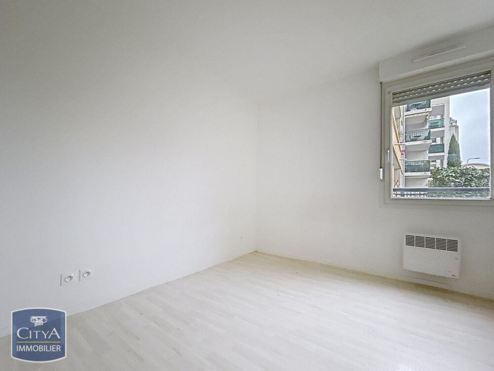 location Appartement - 3 pièce(s) - 54 m² Lyon 8