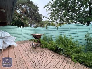  Appartement à louer 2 pièces 44 m²