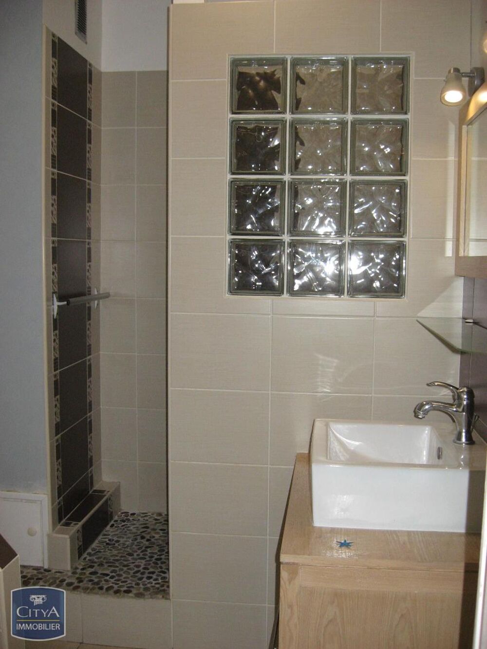 location Appartement - 2 pièce(s) - 46 m² Le Mans (72000)